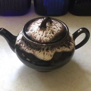 Royal Canadian  Teapot